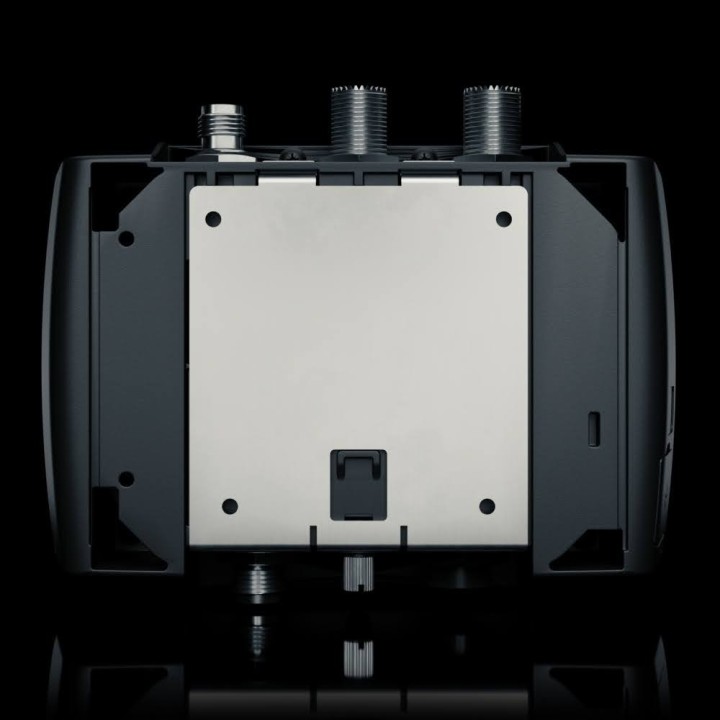 B954 AIS Klasse B  5W/CS